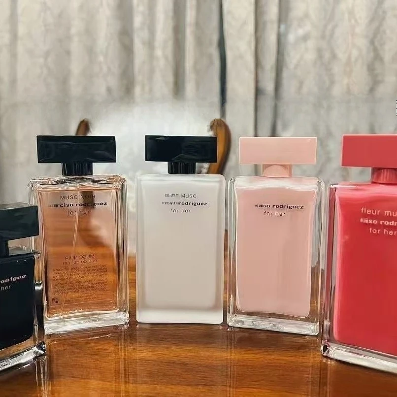Perfume Fragrance Bottle - Элегантная туалетная вода с цветочным мускусным