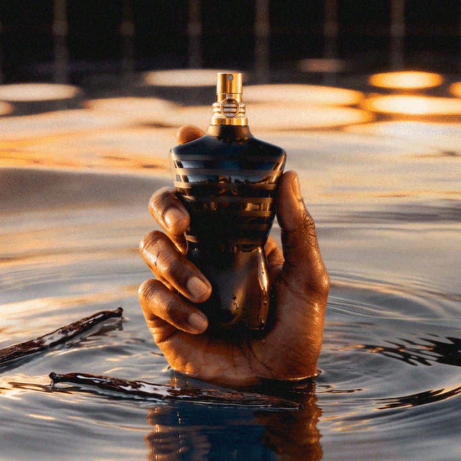 Jean Paul Gaultier Le Male Le  – обзор и цена Perfume Fragrance Bottle